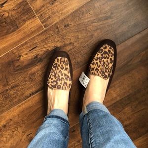 Cute and comfy leopard print and solid brown